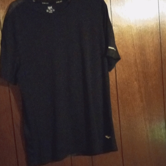 Everlast Other - EVERLAST BRAND NEW WITHOUT TAGS! SIZE 2XL COMPRESSION MOISTURE BARRIER T SHIRT